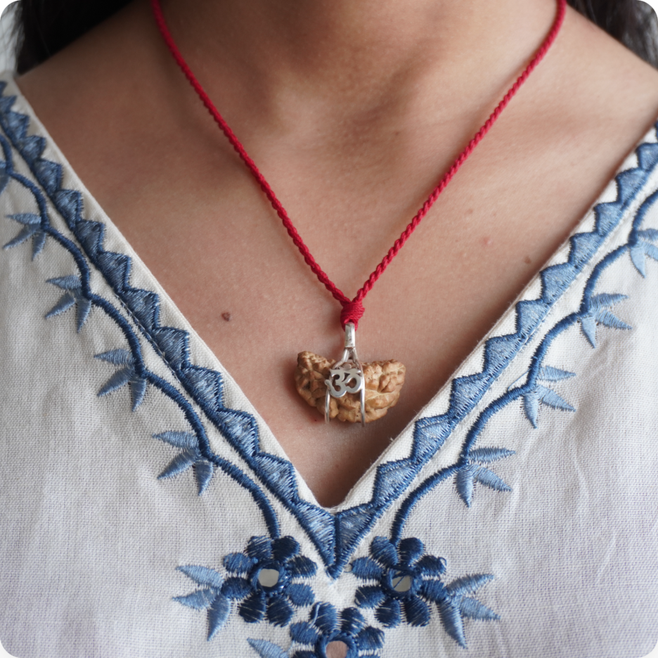 Red Thread 1 Mukhi Rudraksha pendant worn